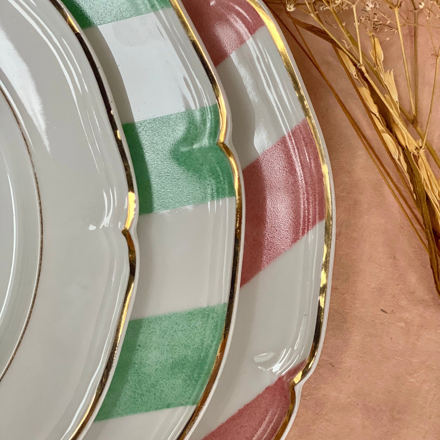 Assiette plate - Rayures