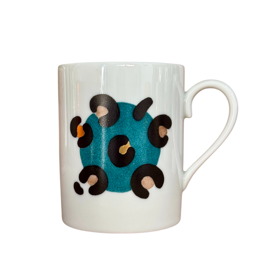 Tasse en porcelaine artisanale, motif léopard vert russe peint à la main